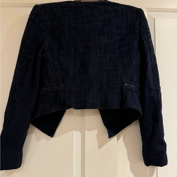 BCBG MaxAzria bolero jacket in navy linen tweed - Picture 9 of 9